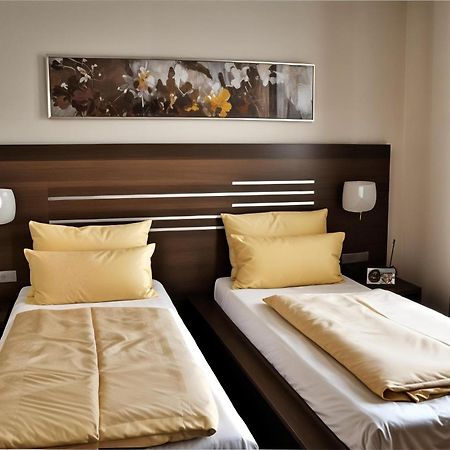 Hotel Bruehlerhoehe Erfurt Ngoại thất bức ảnh