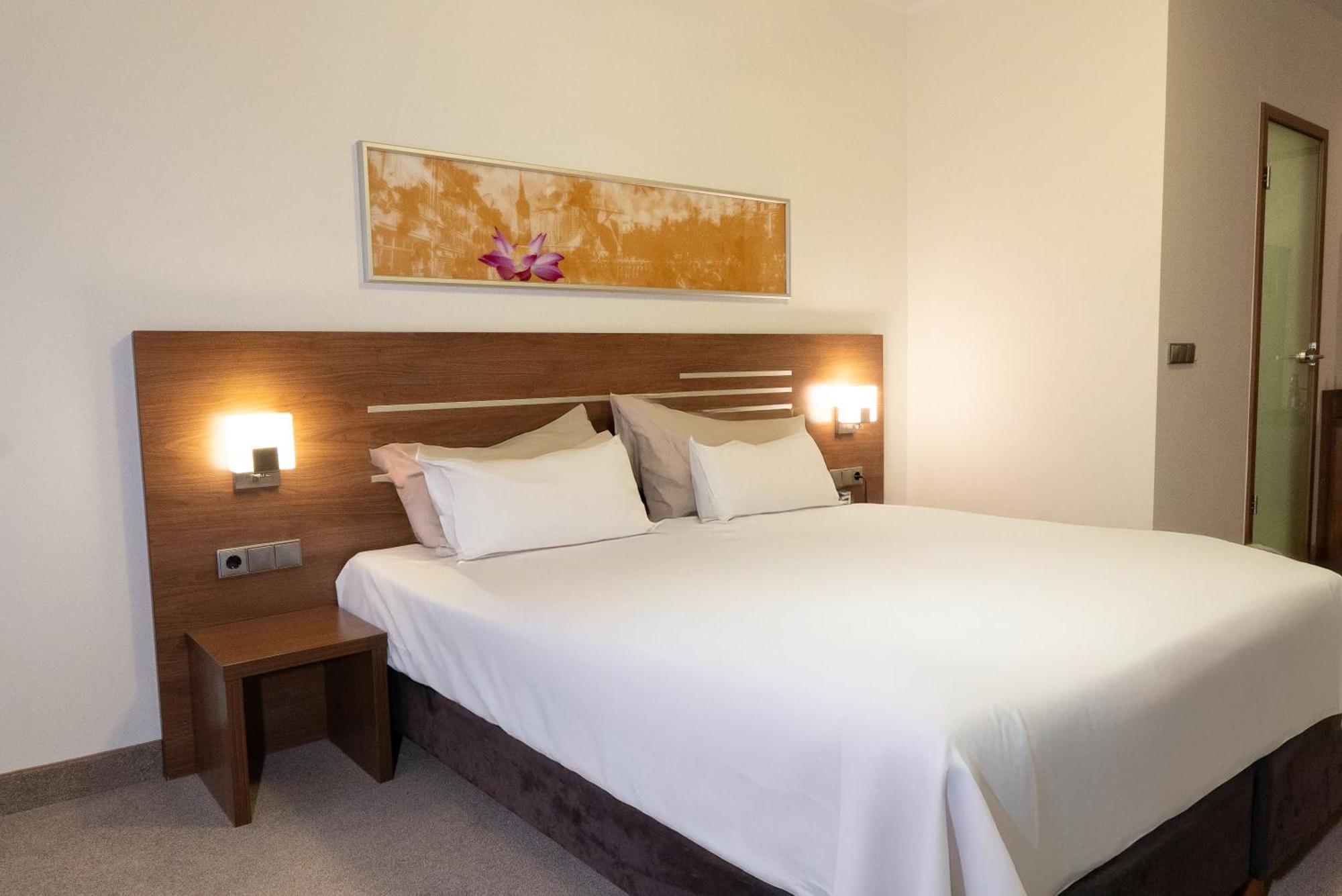 Hotel Bruehlerhoehe Erfurt Ngoại thất bức ảnh